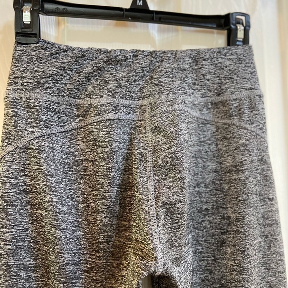 Always Leggings Size Small - Picture 4 of 6